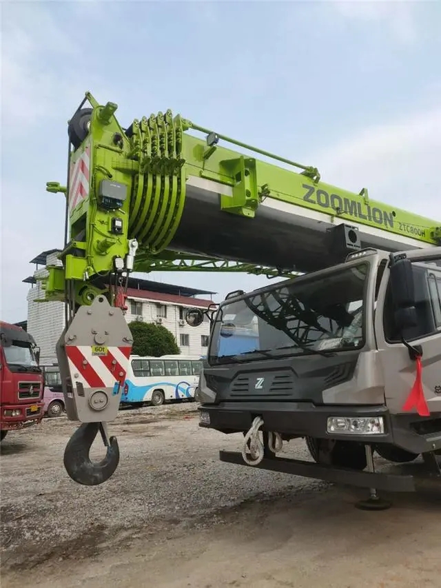 南开大学滨海学院吊车出租