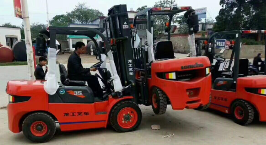 南开大学滨海学院叉车出租